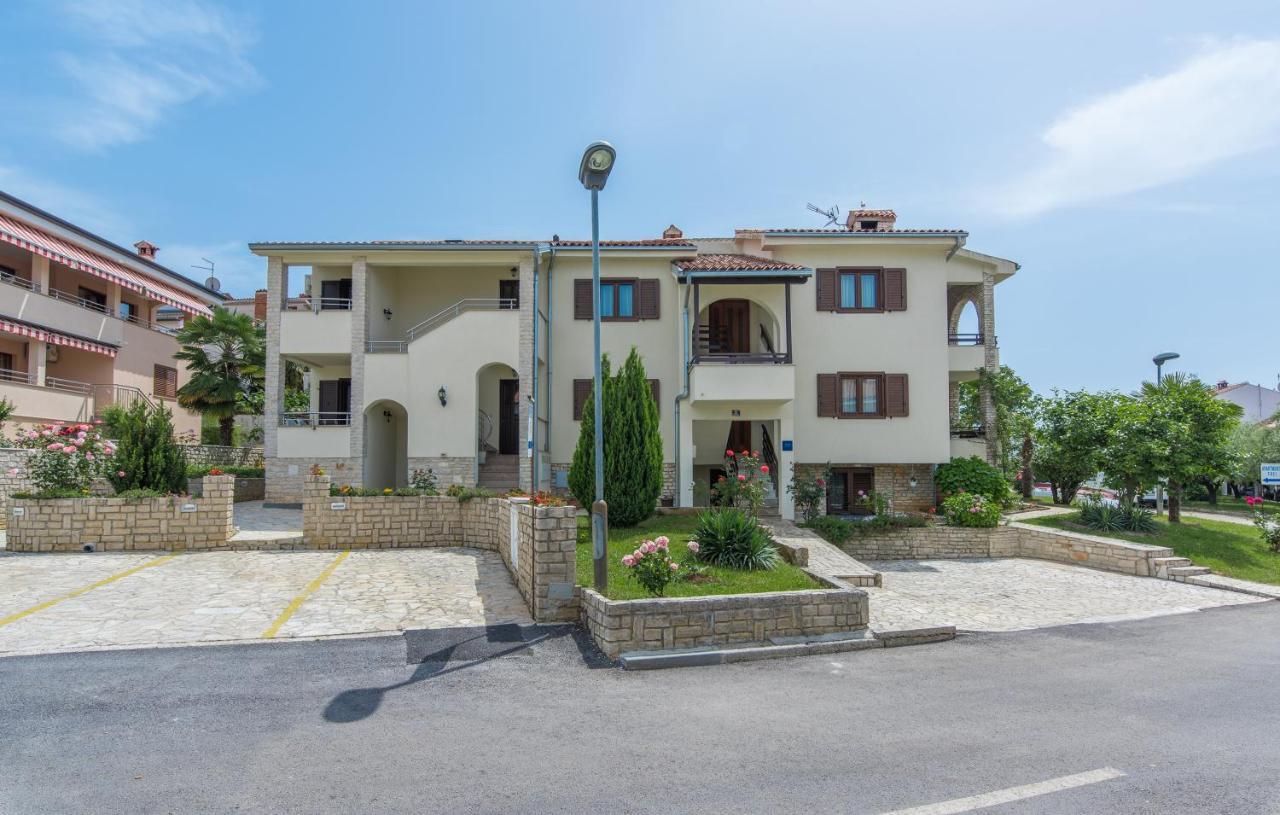 Apartmani Lorena Porec Luaran gambar