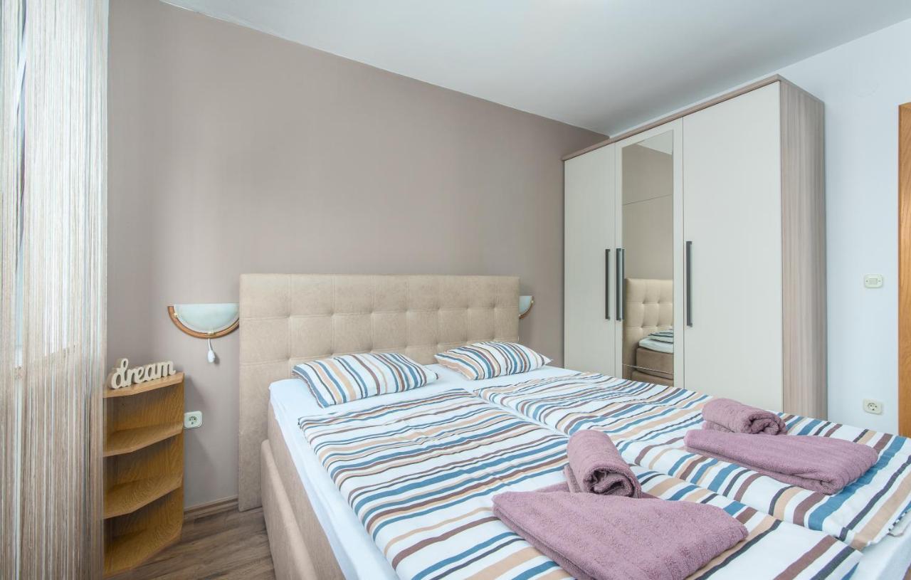 Apartmani Lorena Porec Luaran gambar